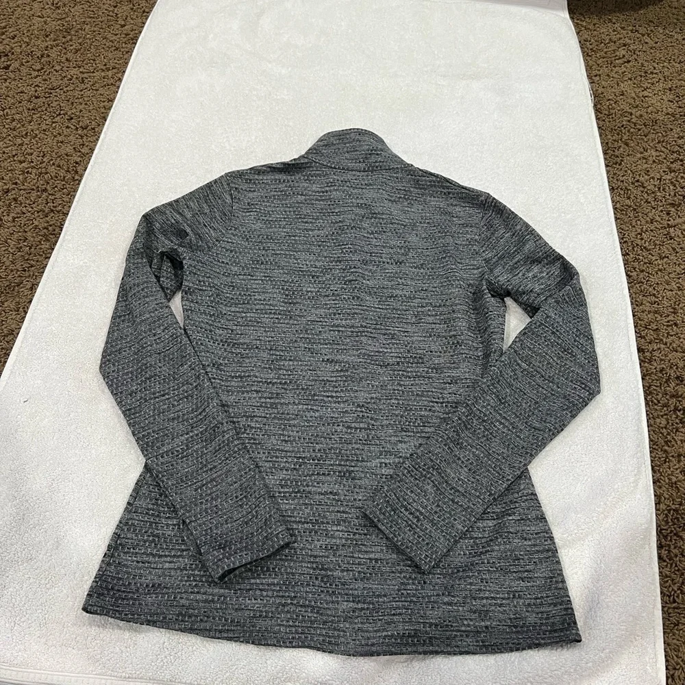 Nike gray pullover